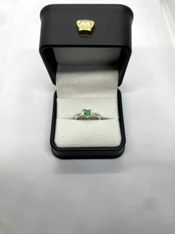 Anillo Esmeralda Alma de Corazón