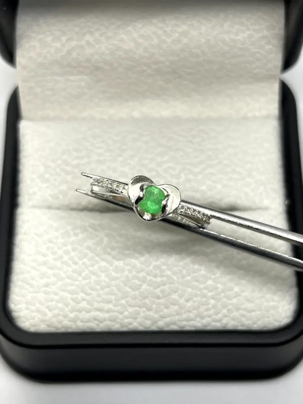 Anillo Esmeralda Alma de Corazón