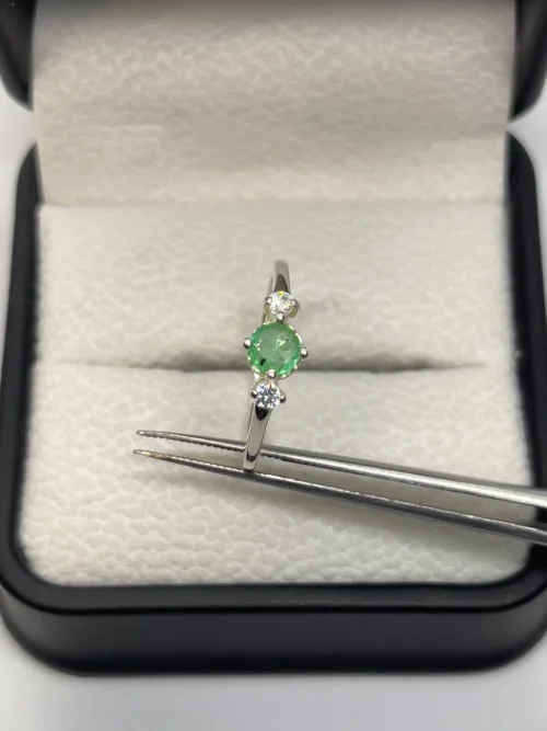 Anillo Trilogía Esmeralda